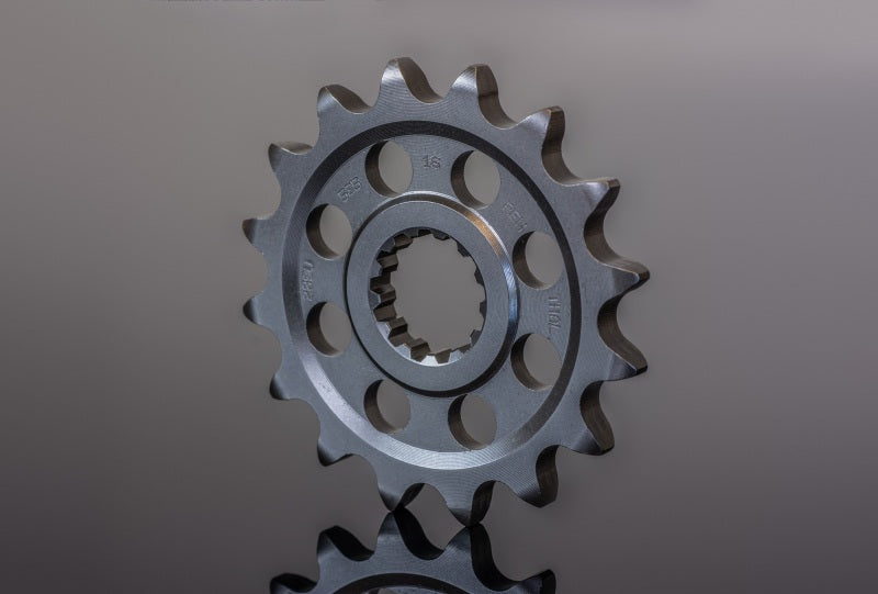 Renthal 19+ BMW S1000R/19-23 S1000RR/ 20+ S1000XR Front CW Sprocket - 520-15P Teeth