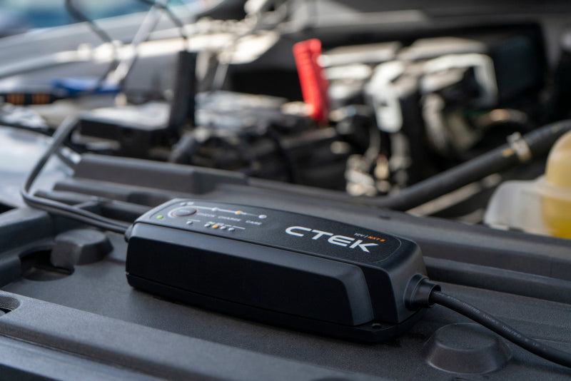 CTEK Battery Charger - 4.3A NXT 5 NA - 12V