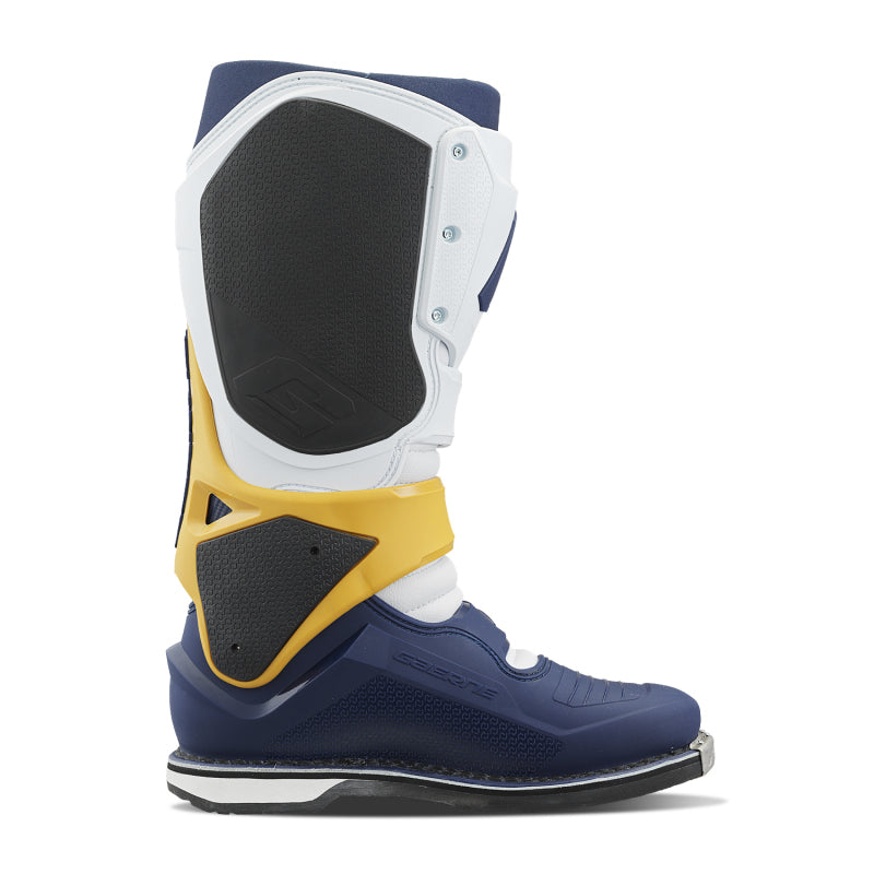 Gaerne SG22 Boot Squadron Size - 14